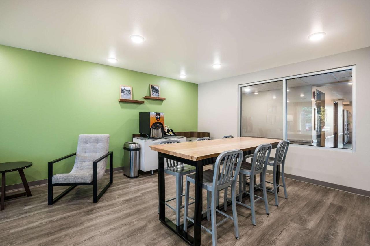 Woodspring Suites Elgin - Chicago Екстериор снимка