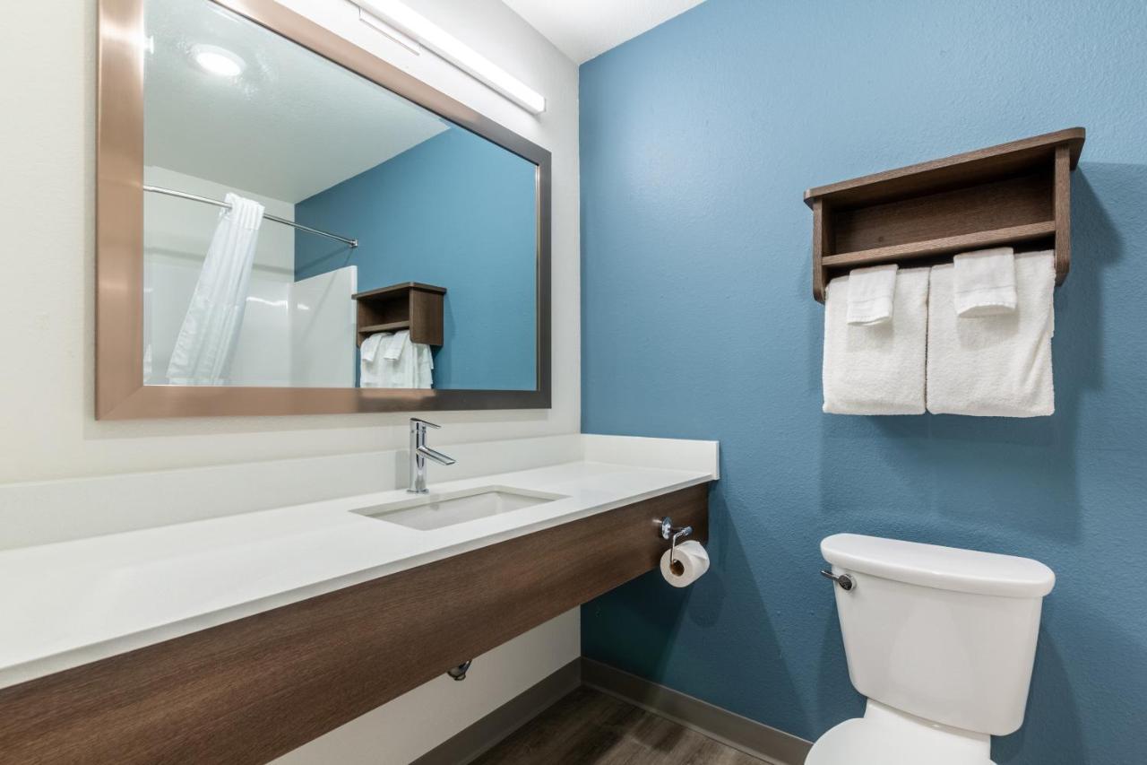 Woodspring Suites Elgin - Chicago Екстериор снимка